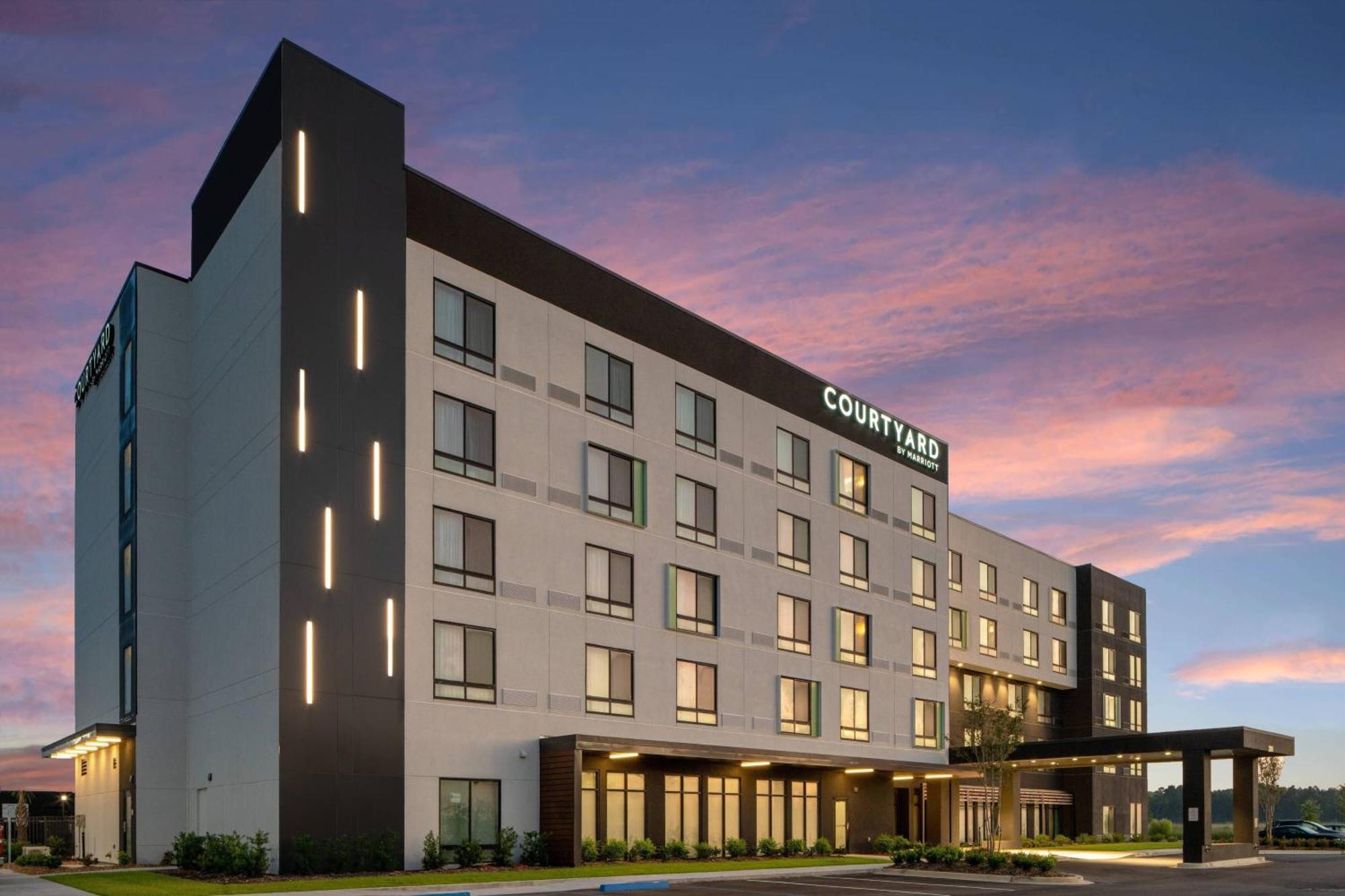 Courtyard By Marriott Lafayette South Hotel Екстериор снимка